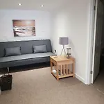 Alexandra Place Apartments