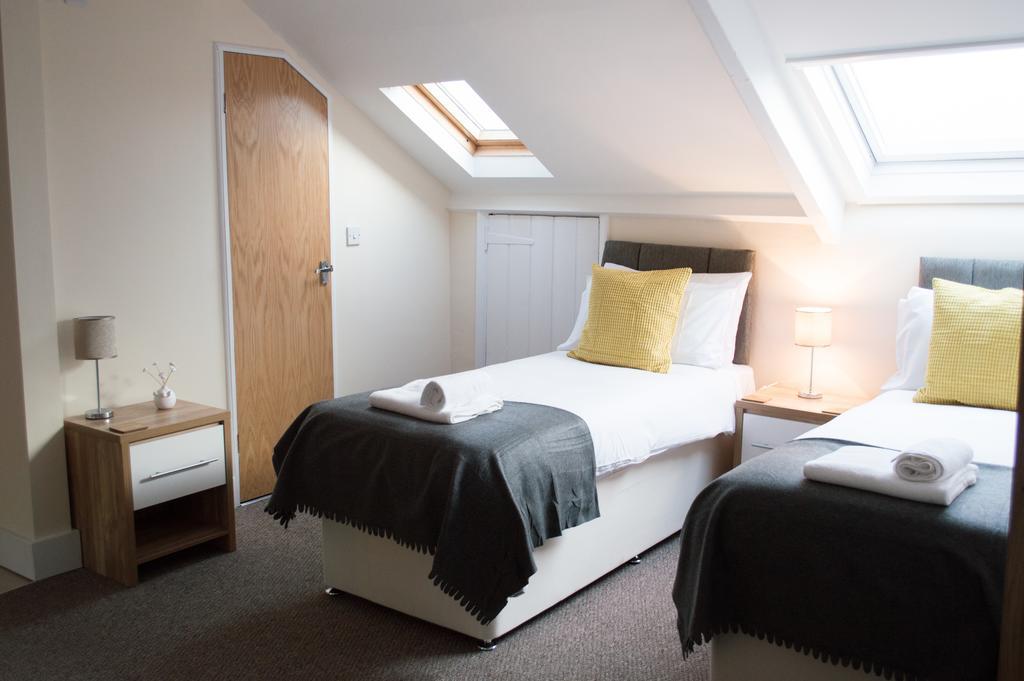 Alexandra Place Apartment *
